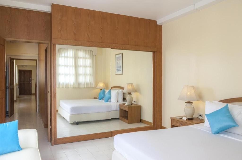 Lido Beach Hotel Pattaya Exterior foto